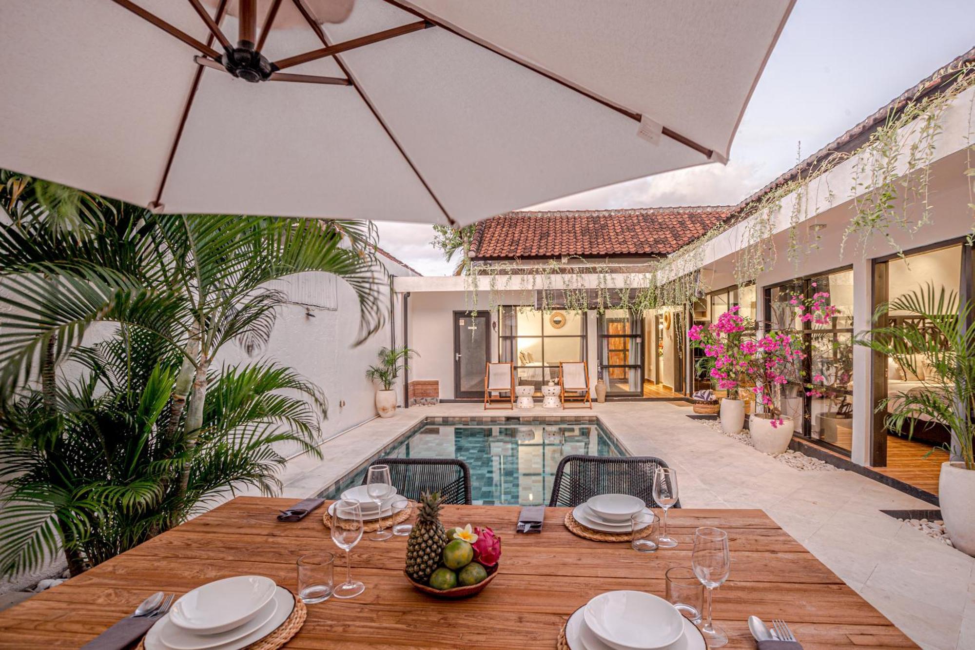Lemone 4 By Bali Solutions Villa *