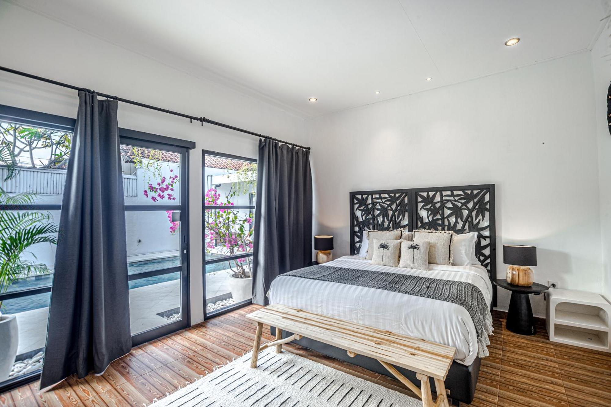 Lemone 4 By Bali Solutions Villa Seminyak